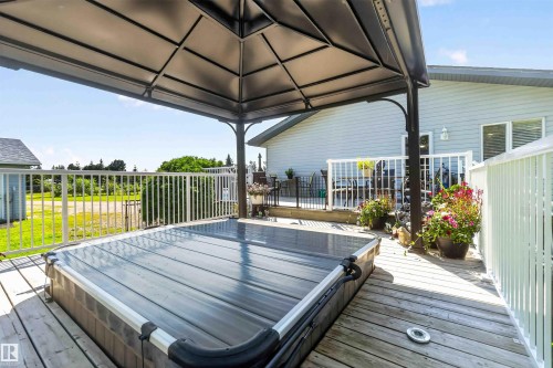 56420 Rge Rd 231, Rural Sturgeon County, AB - Outdoor With Deck Patio Veranda With Exterior