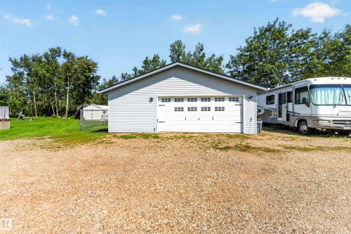 56420 Rge Rd 231, Rural Sturgeon County, AB - Outdoor