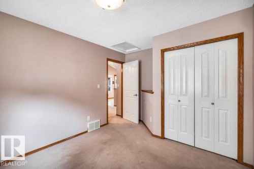 4051 33 Street Nw, Edmonton, AB - Indoor Photo Showing Other Room