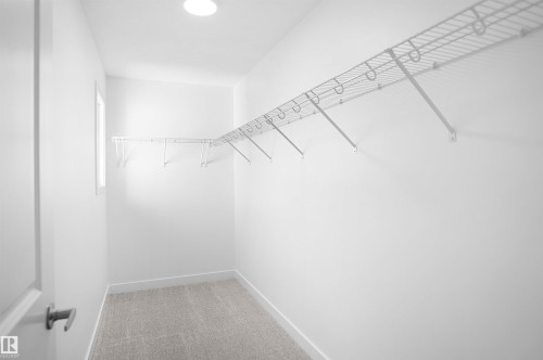 1023 14 Avenue Nw, Edmonton, AB - Indoor With Storage