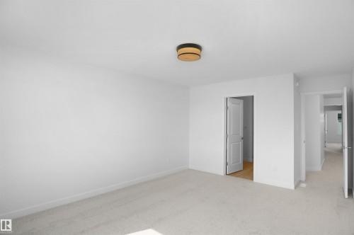 7239 182 Avenue Nw, Edmonton, AB - Indoor Photo Showing Other Room