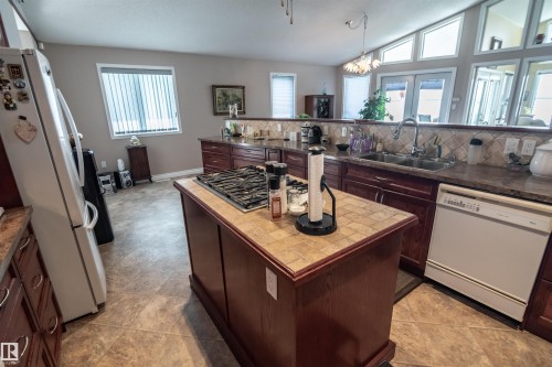 4740 Sunset Drive, Rural Lac Ste. Anne County, AB - Indoor Photo Showing Kitchen With Double Sink