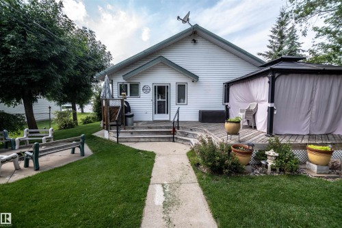 4740 Sunset Drive, Rural Lac Ste. Anne County, AB - Outdoor With Deck Patio Veranda