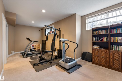 #38 1225 Wanyandi Rd Nw, Edmonton, AB - Indoor Photo Showing Gym Room