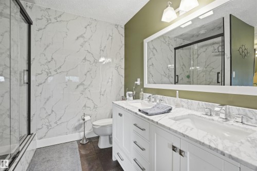 #43 27507 Twp Road 544, Rural Sturgeon County, AB - Indoor Photo Showing Bathroom