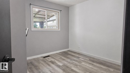 16608 109 Street Nw, Edmonton, AB - Indoor Photo Showing Other Room