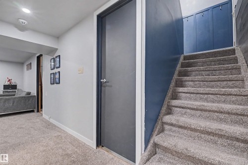 16608 109 Street Nw, Edmonton, AB - Indoor Photo Showing Other Room