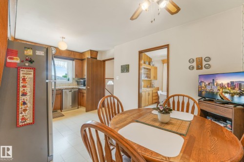 13911 86 Street Nw, Edmonton, AB - Indoor Photo Showing Dining Room