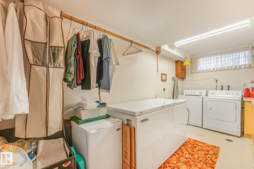 13911 86 Street Nw, Edmonton, AB - Indoor Photo Showing Laundry Room
