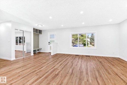 4 Glacier Crescent, Sherwood Park, AB - Indoor Photo Showing Other Room