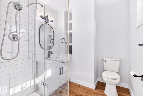 4 Glacier Crescent, Sherwood Park, AB - Indoor Photo Showing Bathroom