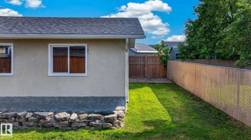 4 Glacier Crescent, Sherwood Park, AB - Outdoor