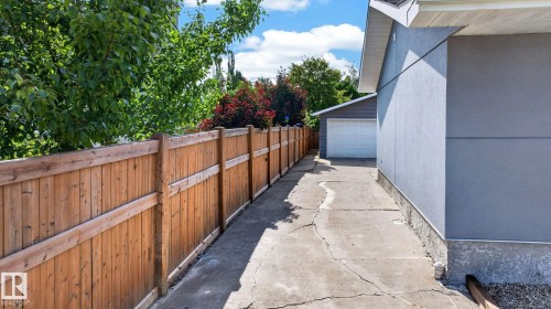 4 Glacier Crescent, Sherwood Park, AB - Outdoor With Exterior