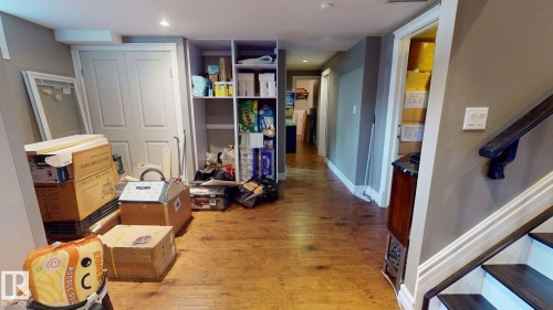 852 Wheeler Road Nw, Edmonton, AB - Indoor Photo Showing Other Room