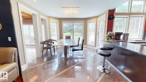 852 Wheeler Road Nw, Edmonton, AB - Indoor Photo Showing Dining Room