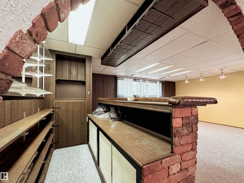 7 Graham Avenue, St. Albert, AB - Indoor