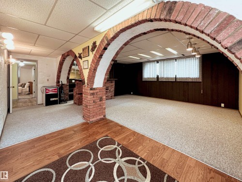 7 Graham Avenue, St. Albert, AB - Indoor Photo Showing Other Room