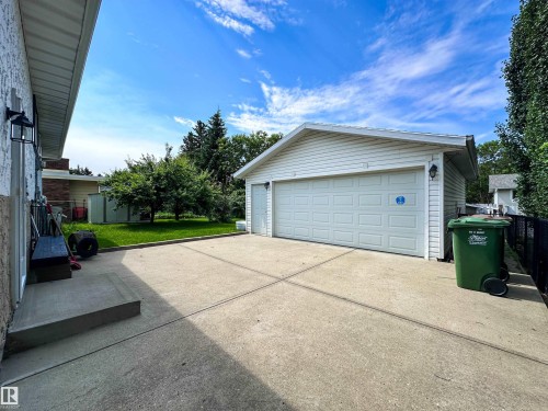 7 Graham Avenue, St. Albert, AB - Outdoor With Exterior