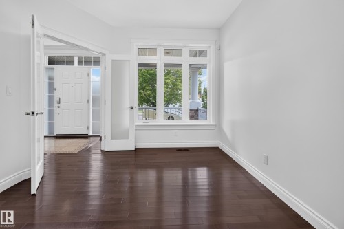 3308 Somerset Drive, Sherwood Park, AB - Indoor Photo Showing Other Room