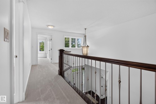 3308 Somerset Drive, Sherwood Park, AB - Indoor Photo Showing Other Room