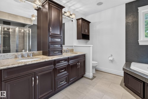 3308 Somerset Drive, Sherwood Park, AB - Indoor Photo Showing Bathroom
