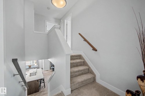 924 Morris Way, Leduc, AB - Indoor Photo Showing Other Room