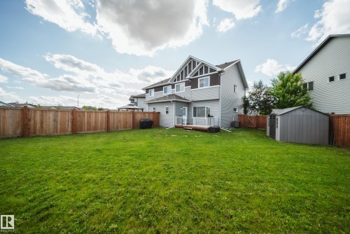 6305 167A Avenue Nw, Edmonton, AB - Outdoor With Backyard