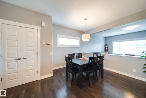6305 167A Avenue Nw, Edmonton, AB - Indoor Photo Showing Dining Room