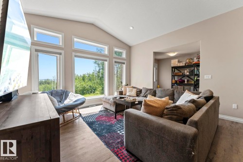 60020 Range Road 460, Rural Bonnyville M.D., AB - Indoor Photo Showing Living Room