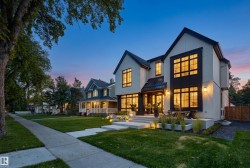 10534 139 Street NW  Edmonton, AB T5N 2K7