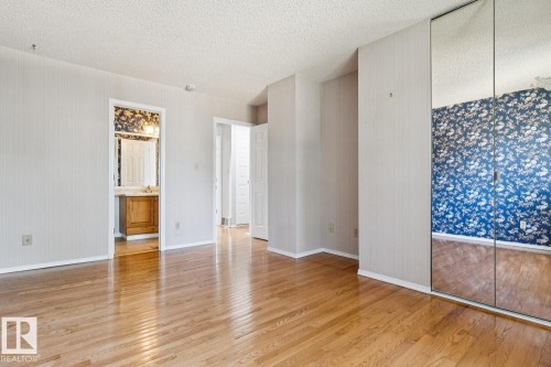 198 Tudor Lane Nw, Edmonton, AB - Indoor Photo Showing Other Room