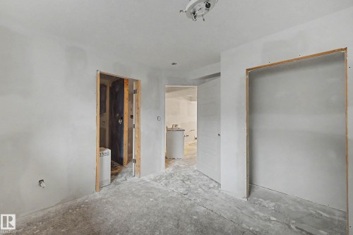 17928 62 Street Nw, Edmonton, AB - Indoor Photo Showing Other Room