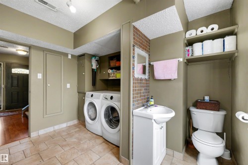 8 Garland Place, St. Albert, AB - Indoor Photo Showing Laundry Room