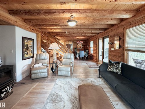 9000 1 Avenue, Rural Parkland County, AB - Indoor With Fireplace