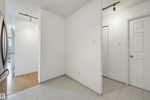 #502 10545 Saskatchewan Dr Nw, Edmonton, AB - Indoor Photo Showing Other Room