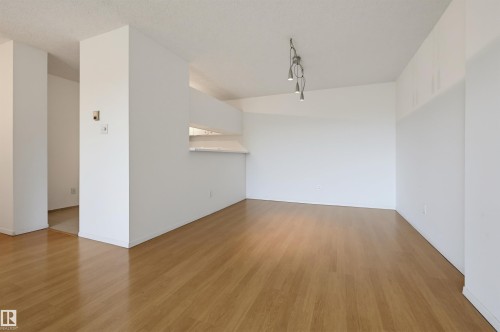 #502 10545 Saskatchewan Dr Nw, Edmonton, AB - Indoor Photo Showing Other Room