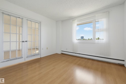 #502 10545 Saskatchewan Dr Nw, Edmonton, AB - Indoor Photo Showing Other Room