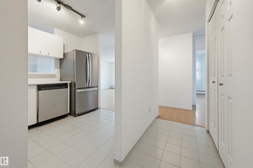 #502 10545 Saskatchewan Dr Nw, Edmonton, AB - Indoor Photo Showing Other Room