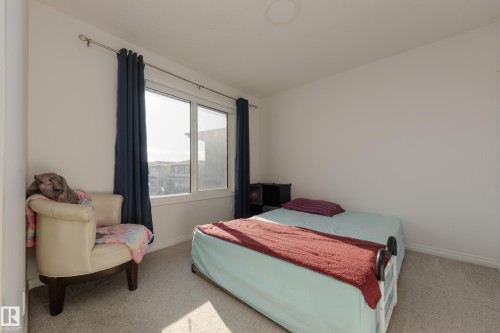 2639 200 Street Nw, Edmonton, AB - Indoor Photo Showing Bedroom