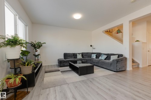 2639 200 Street Nw, Edmonton, AB - Indoor Photo Showing Other Room