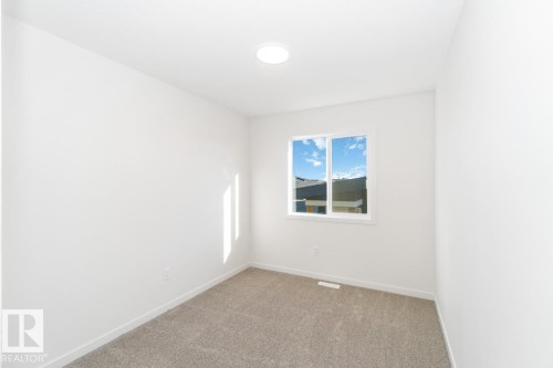 89 Gambel Loop, Spruce Grove, AB - Indoor Photo Showing Other Room