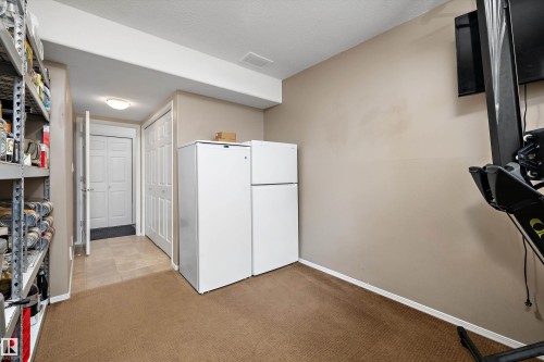 #20 1295 Carter Crest Rd Nw, Edmonton, AB - Indoor Photo Showing Other Room