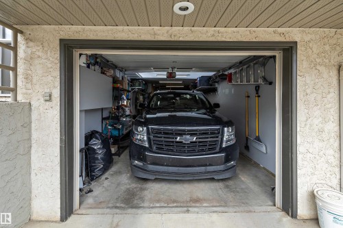 #20 1295 Carter Crest Rd Nw, Edmonton, AB -  Photo Showing Garage