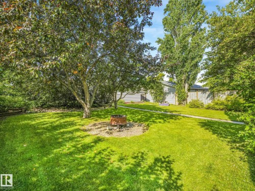 3527 41 Avenue Nw, Edmonton, AB - Outdoor