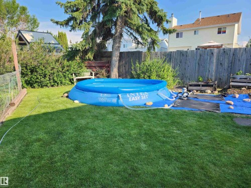 3527 41 Avenue Nw, Edmonton, AB - Outdoor
