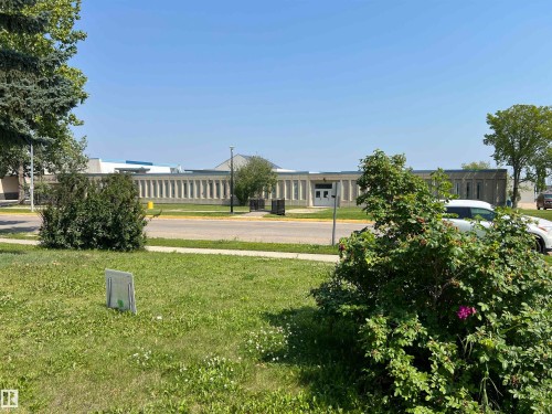 4764 43 St., Drayton Valley, AB - Outdoor