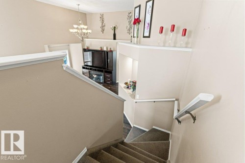 4512 210 Street Nw, Edmonton, AB - Indoor Photo Showing Other Room
