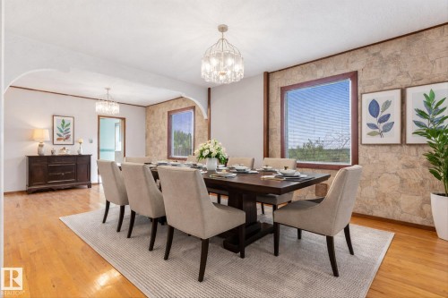 53006 Rge Road 14, Rural Parkland County, AB - Indoor Photo Showing Dining Room