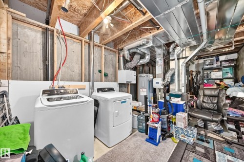 689 Black Boulevard, Leduc, AB - Indoor Photo Showing Laundry Room