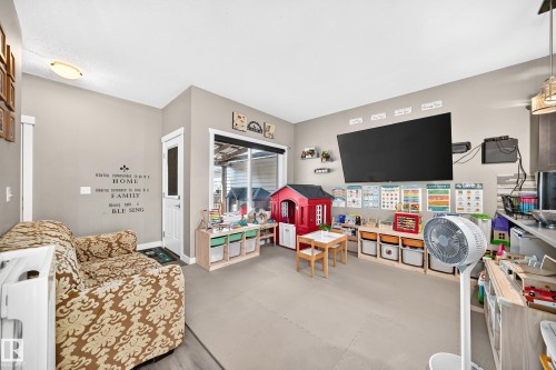 689 Black Boulevard, Leduc, AB - Indoor